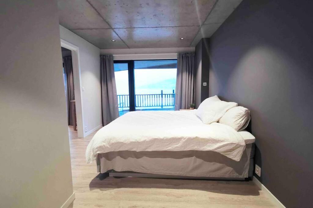 Panoramaresort In Hardangerfjorden Leilighet I Sjokanten Ved Hardangerfjorden For 7 Personer Boat , Sauna,Kajak, Sup For Rent Oystese Bagian luar foto