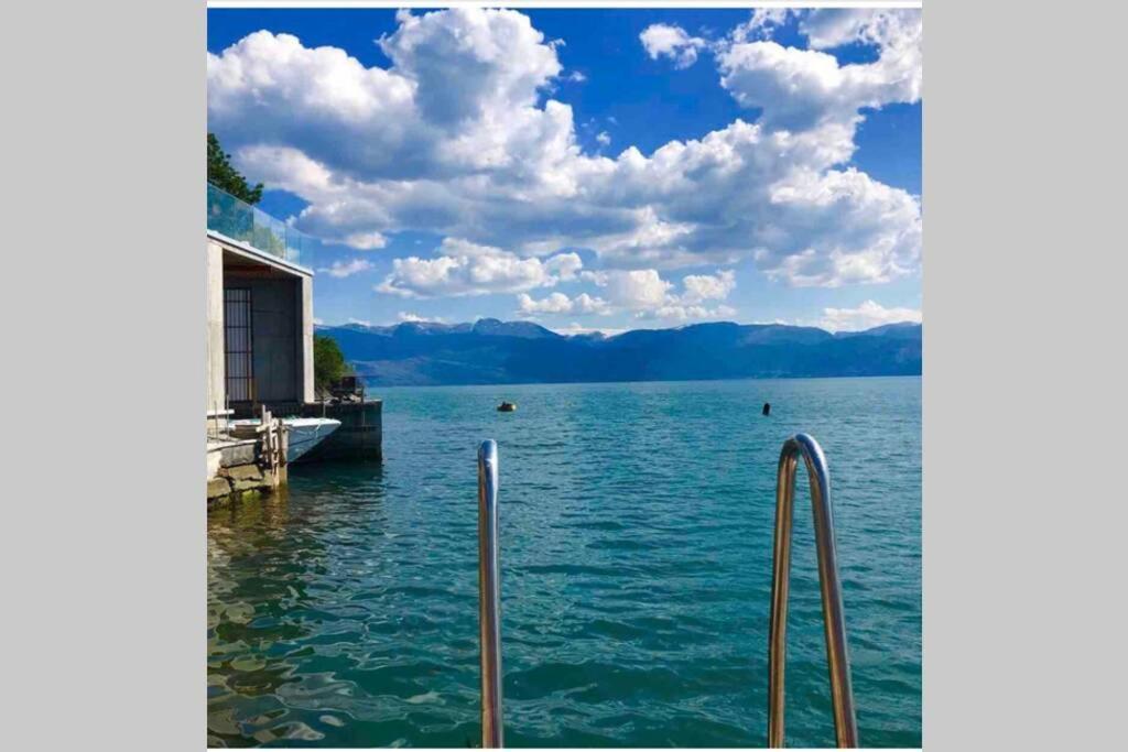 Panoramaresort In Hardangerfjorden Leilighet I Sjokanten Ved Hardangerfjorden For 7 Personer Boat , Sauna,Kajak, Sup For Rent Oystese Bagian luar foto