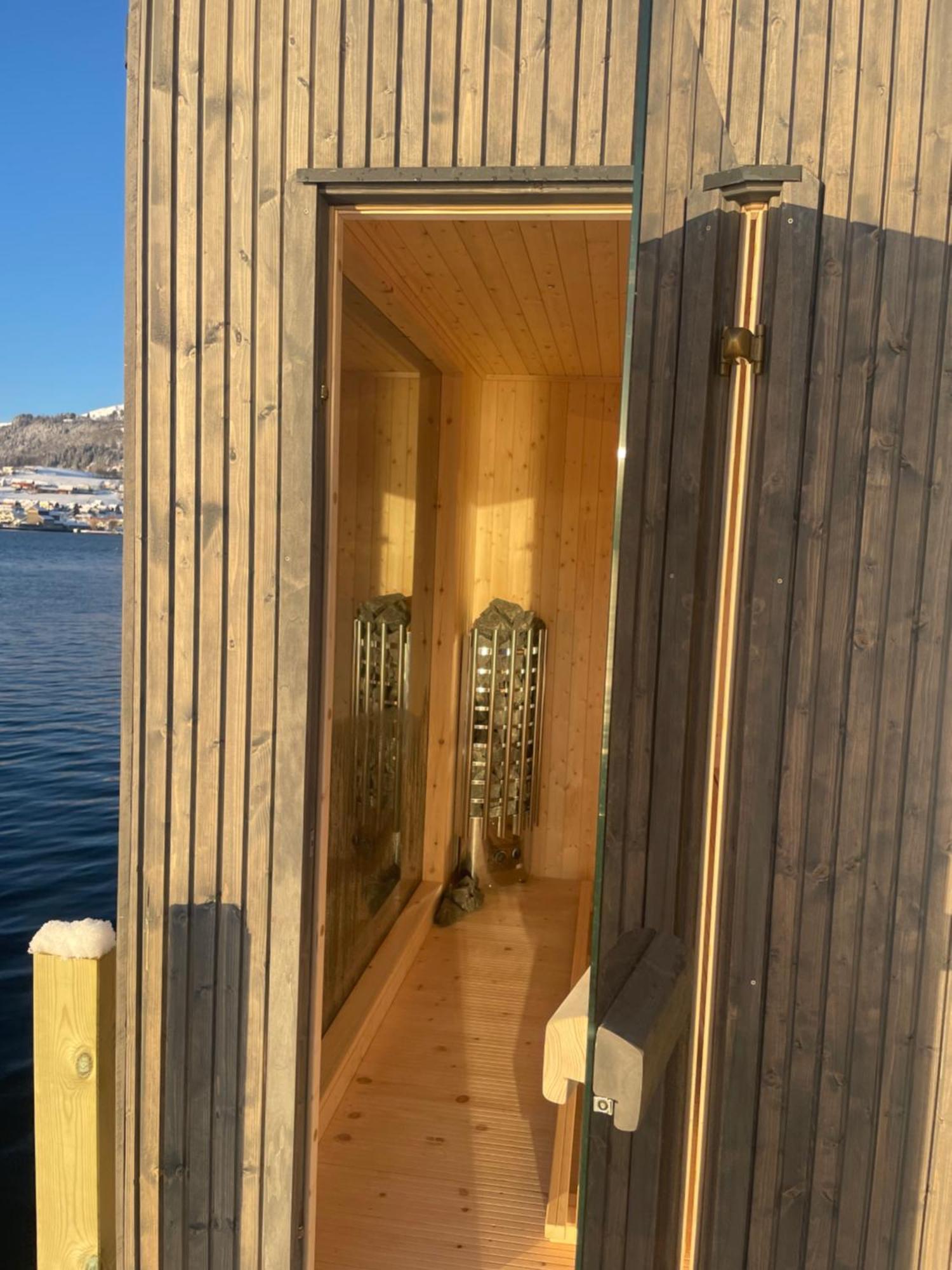 Panoramaresort In Hardangerfjorden Leilighet I Sjokanten Ved Hardangerfjorden For 7 Personer Boat , Sauna,Kajak, Sup For Rent Oystese Bagian luar foto